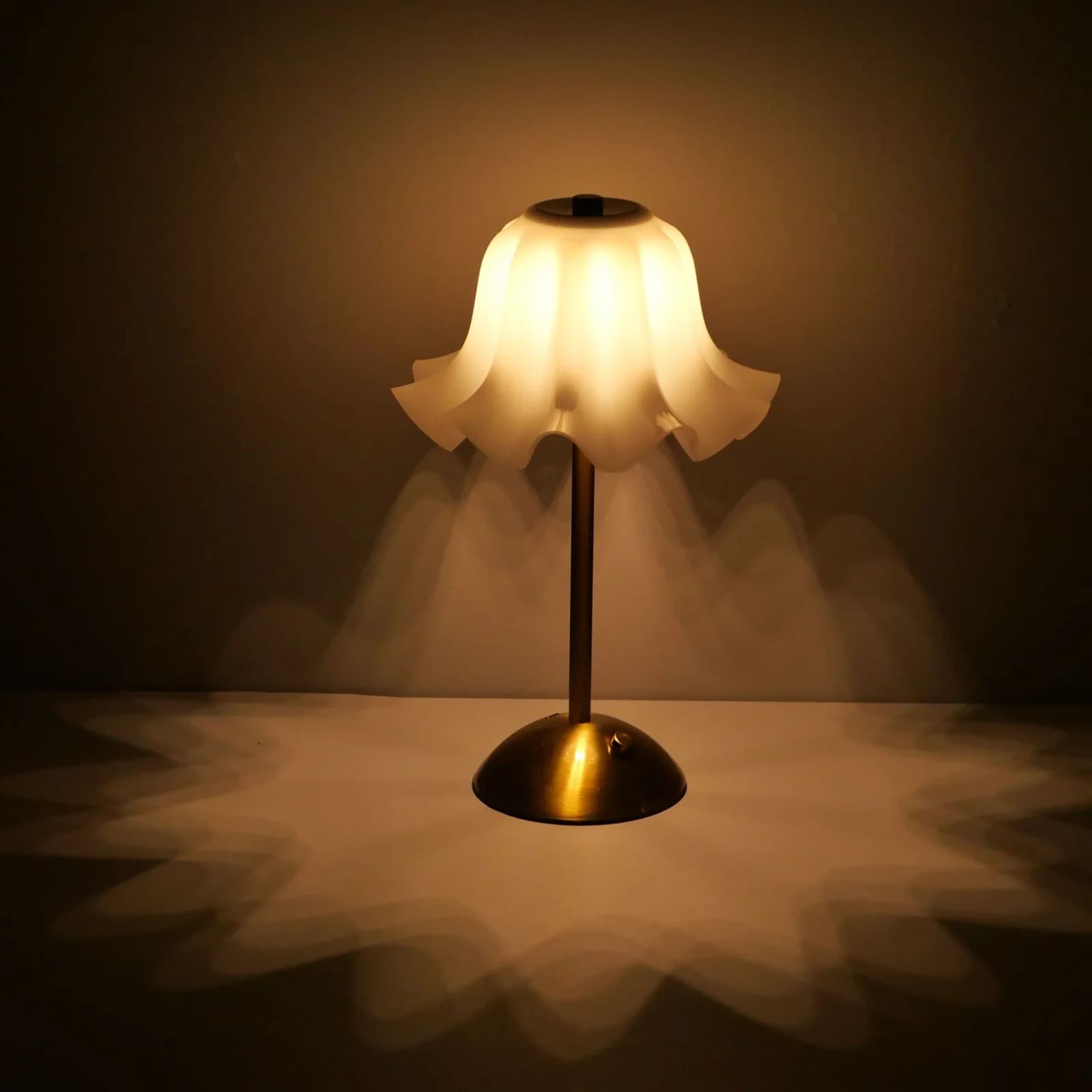 Rechargeable Flower Shaped Tri-Color Night Light
